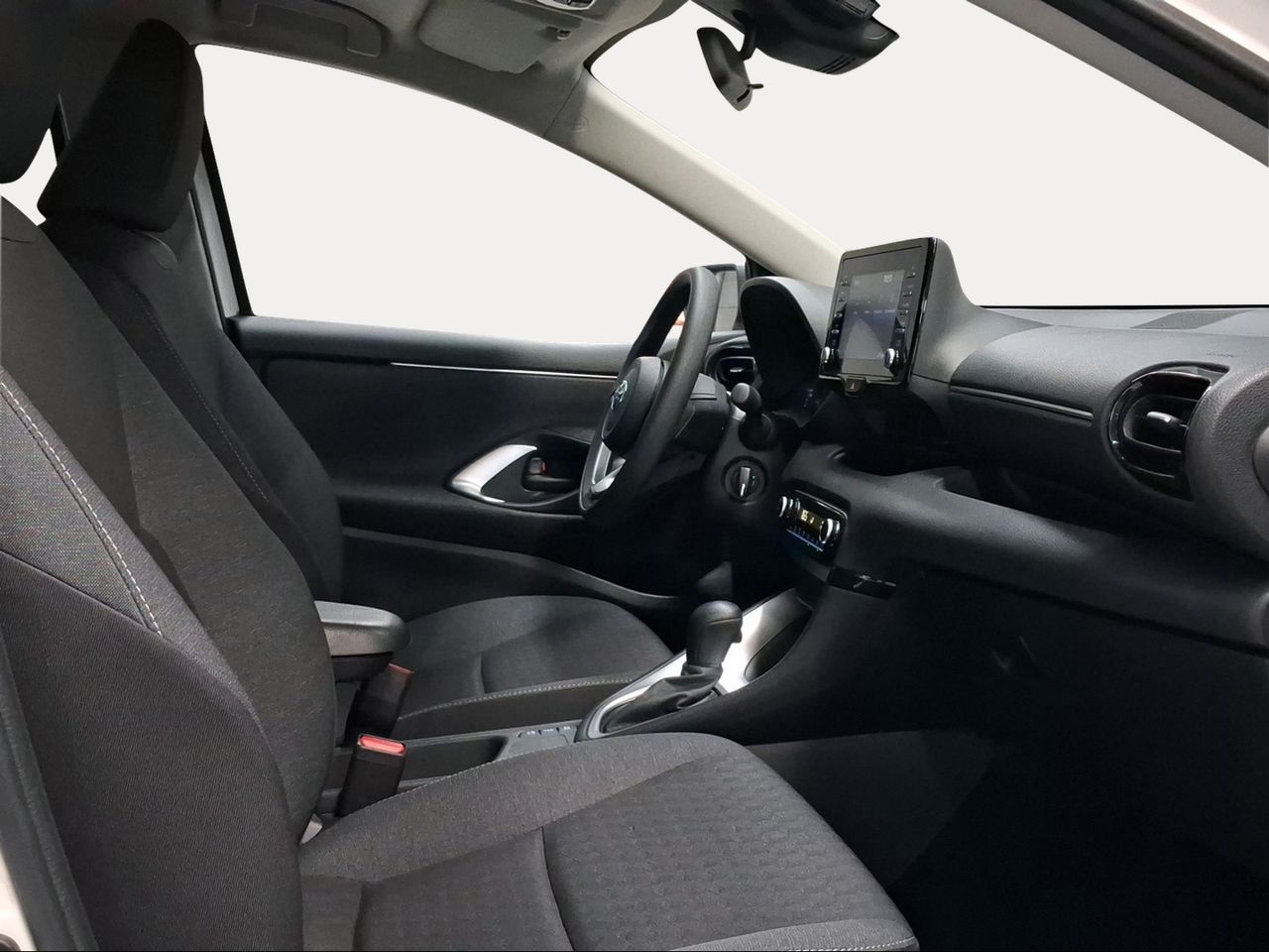 Toyota Yaris 1.5 120H Business Plus  - Foto 7