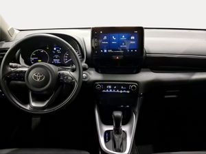 Toyota Yaris 1.5 120H Active Plus  - Foto 9