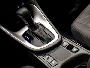 Toyota Yaris 1.5 120H Active Plus  - Foto 24