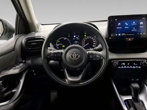 Toyota Yaris 1.5 120H Active Plus  - Foto 10