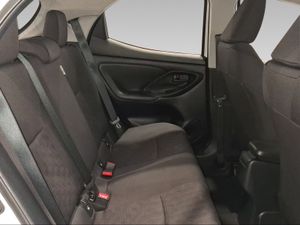 Toyota Yaris 1.5 120H Active Plus  - Foto 8