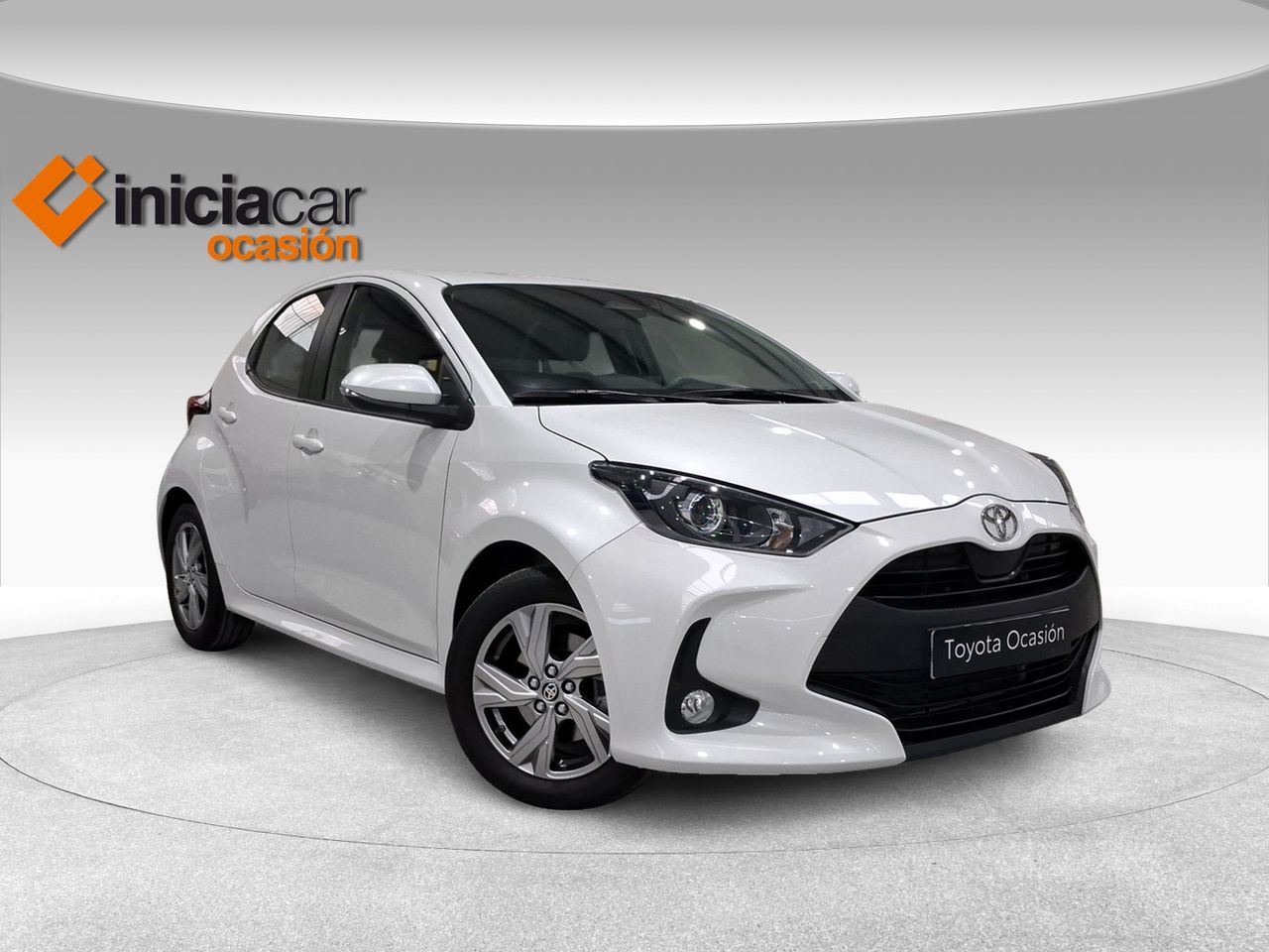 Toyota Yaris 1.5 120H Active Plus  - Foto 20