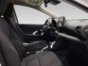 Toyota Yaris 1.5 120H Active Plus  - Foto 7