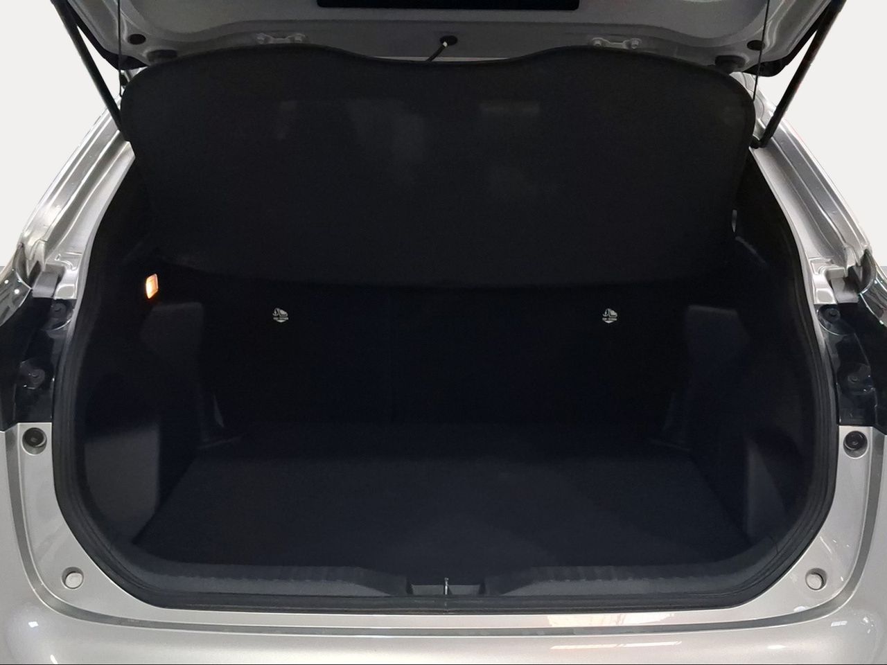 Toyota Yaris Cross 1.5 130H Active Plus  - Foto 11