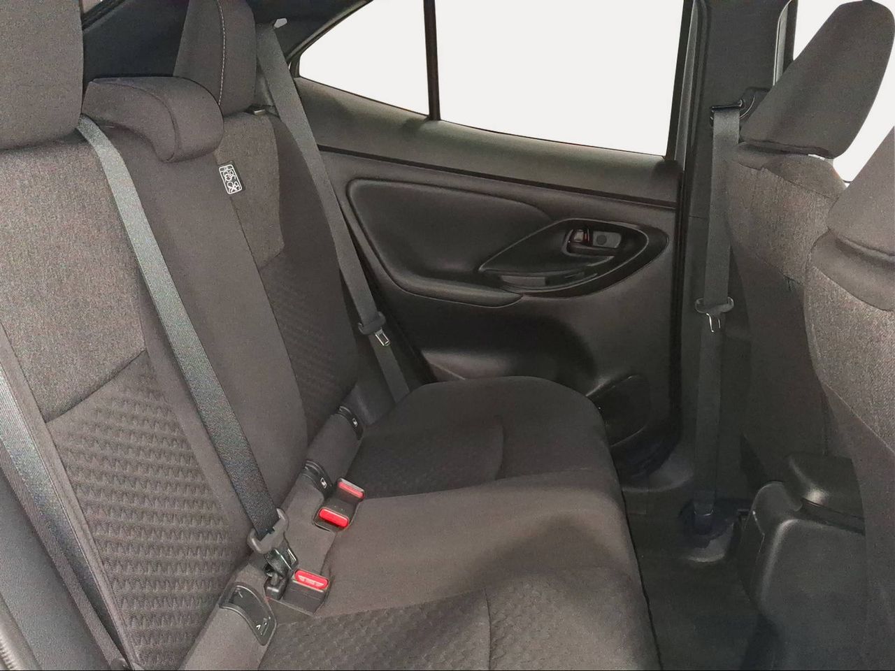 Toyota Yaris Cross 1.5 130H Active Plus  - Foto 8