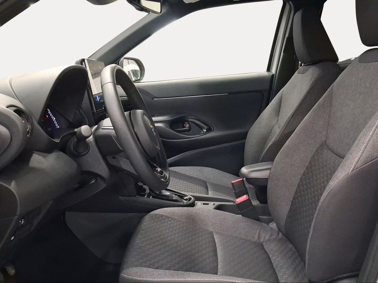 Toyota Yaris Cross 1.5 130H Active Plus  - Foto 13