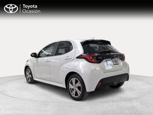 Toyota Yaris 1.5 120H Active Plus  - Foto 3