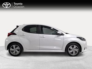 Toyota Yaris 1.5 120H Active Plus  - Foto 18