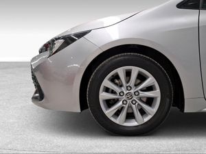 Toyota Corolla 140H Active Plus Touring Sport  - Foto 17