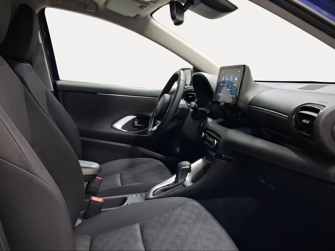 Toyota Yaris 1.5 120H Active Plus  - Foto 7