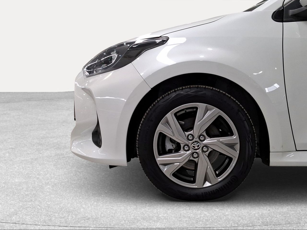 Toyota Yaris 1.5 120H Active Plus  - Foto 17