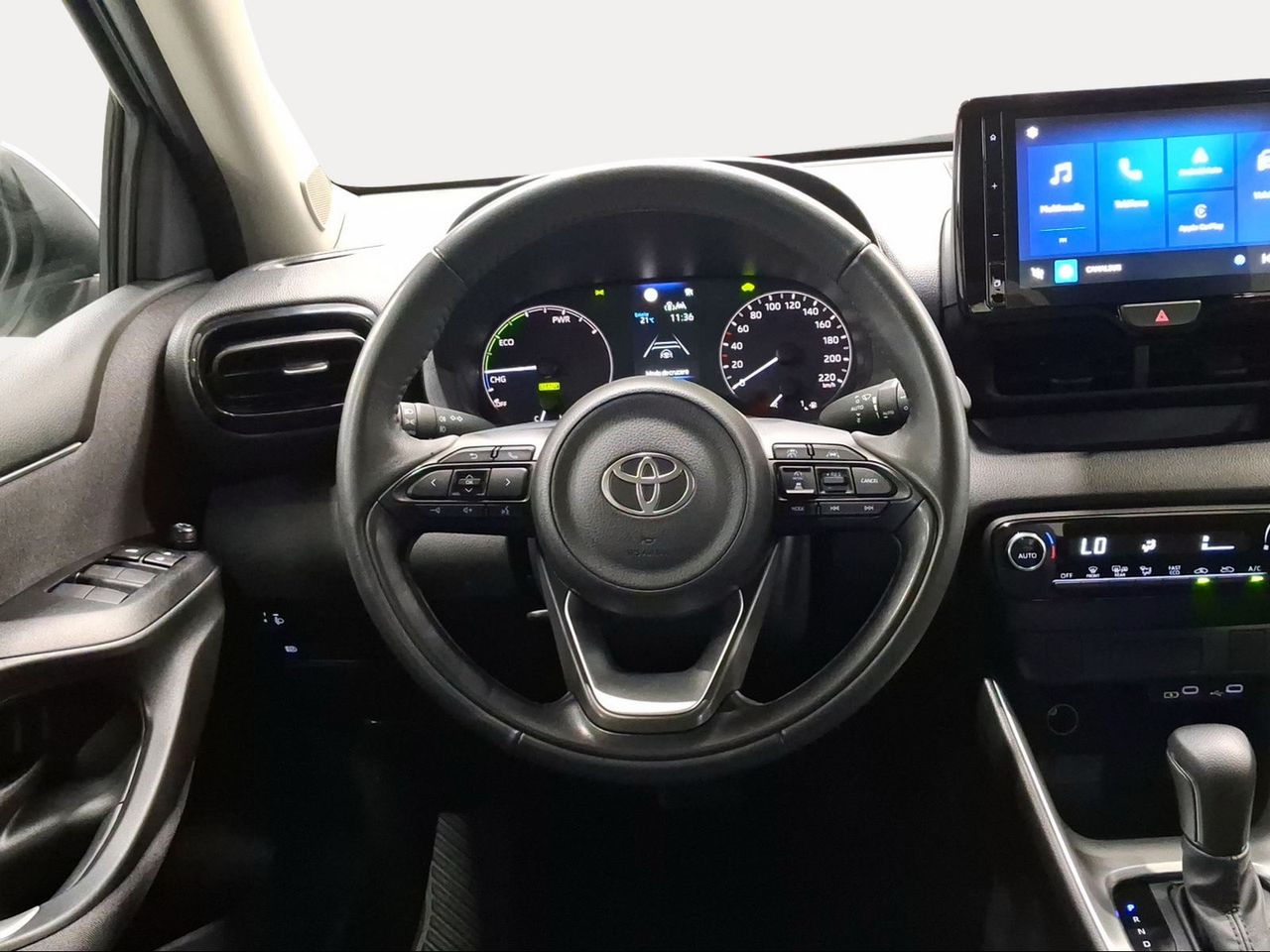 Toyota Yaris 1.5 120H Active Plus  - Foto 10