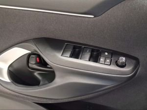 Toyota Yaris 1.5 120H Active Plus  - Foto 23