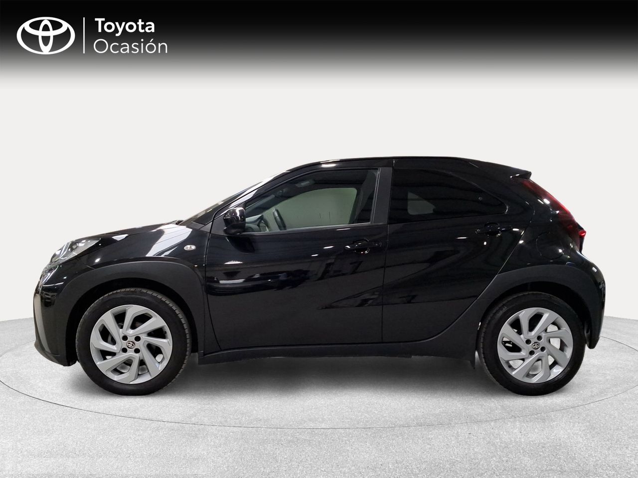 Toyota Aygo X Cross 1.0 VVT-I 72CV Play  - Foto 4