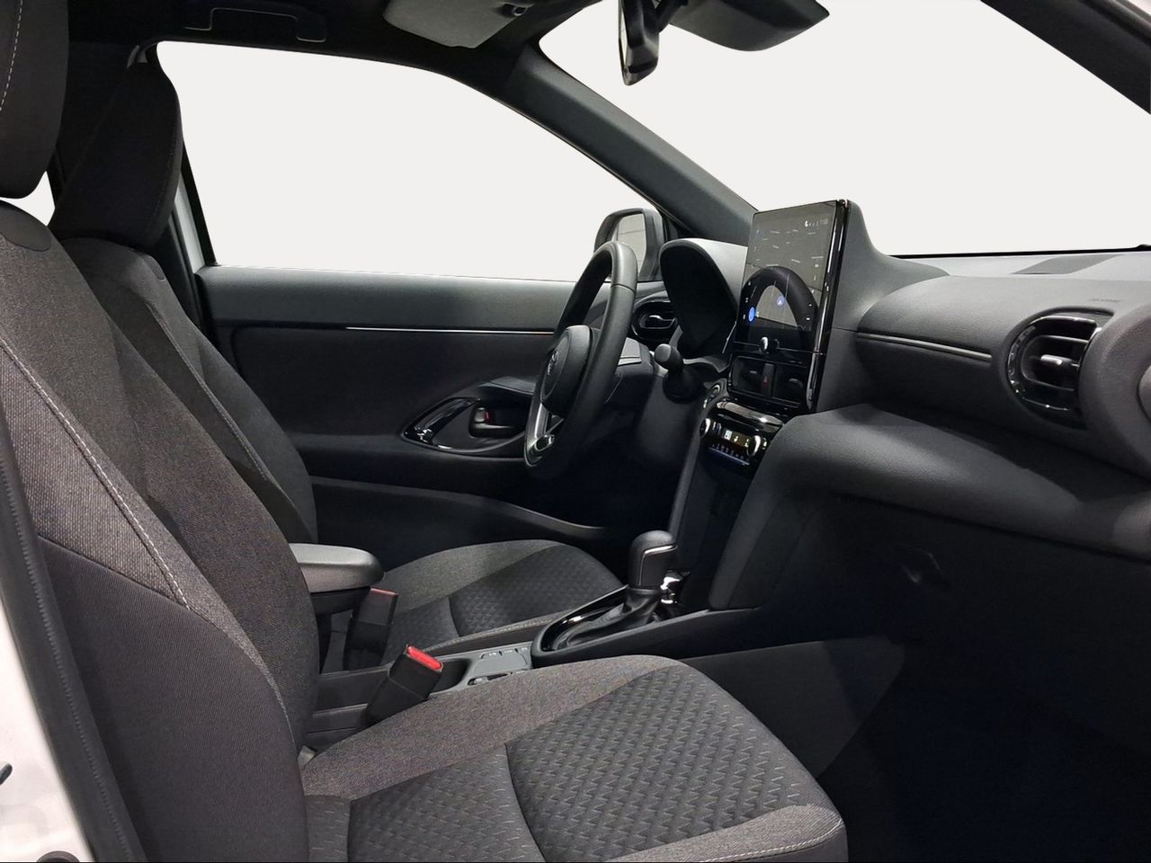 Toyota Yaris Cross 1.5 130H Active Plus  - Foto 7