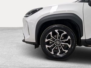 Toyota Yaris Cross 1.5 130H Active Plus  - Foto 17