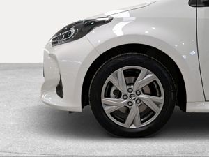 Toyota Yaris 1.5 120H Active Plus  - Foto 17