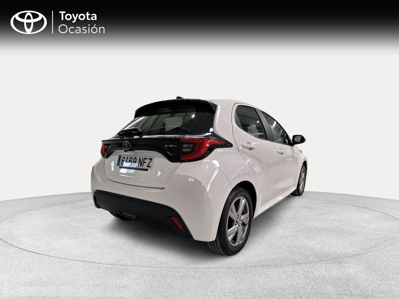 Toyota Yaris 1.5 120H Active Plus  - Foto 19