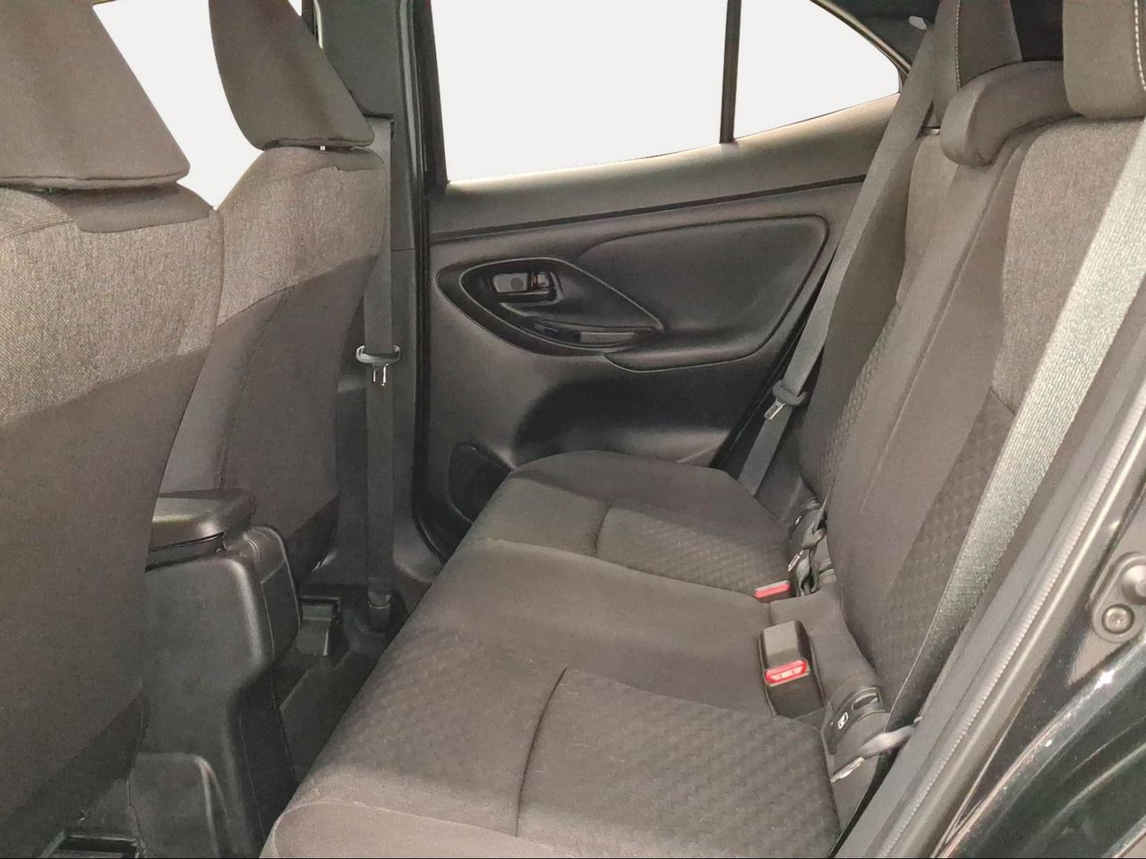 Toyota Yaris Cross 1.5 130H Active Plus  - Foto 12