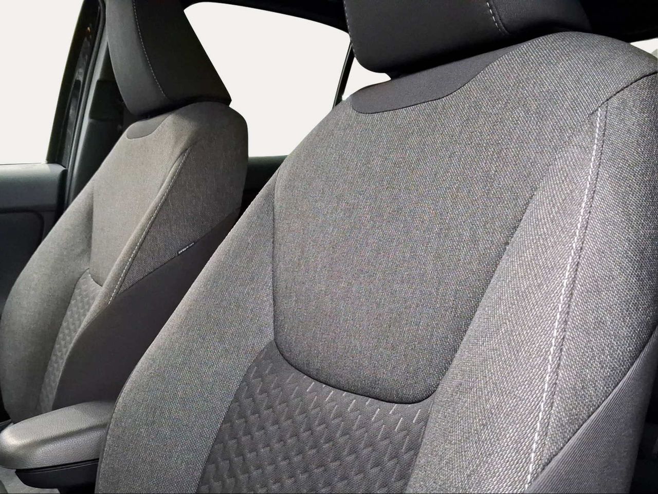 Toyota Yaris Cross 1.5 130H Active Plus  - Foto 23