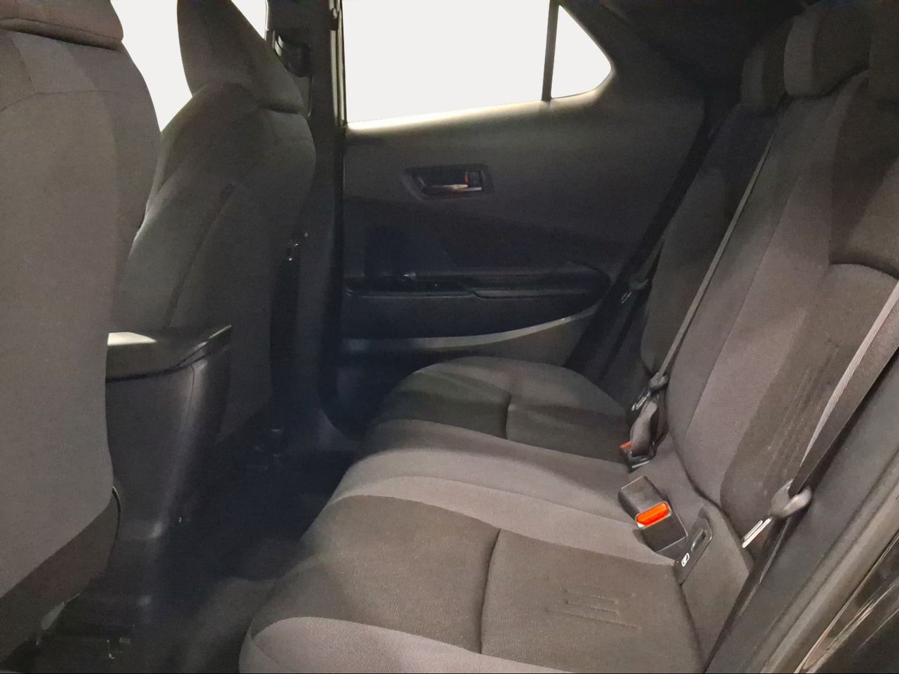 Toyota C-HR 1.8 Advance Hybrid 140  - Foto 12