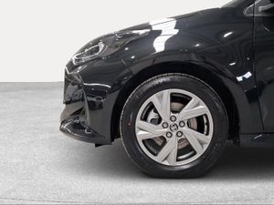 Toyota Yaris 1.5 120H Active Plus  - Foto 17