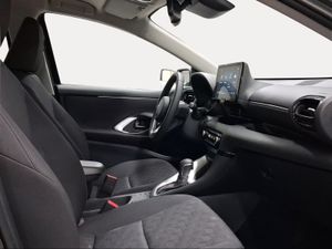 Toyota Yaris 1.5 120H Active Plus  - Foto 7