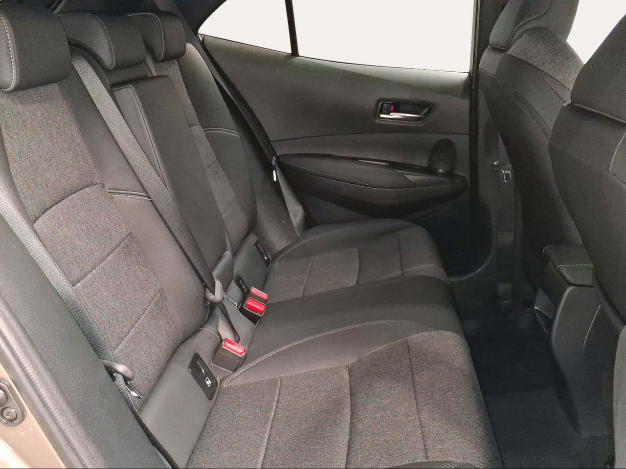 Toyota Corolla 1.8 125H STYLE E-CVT  - Foto 8