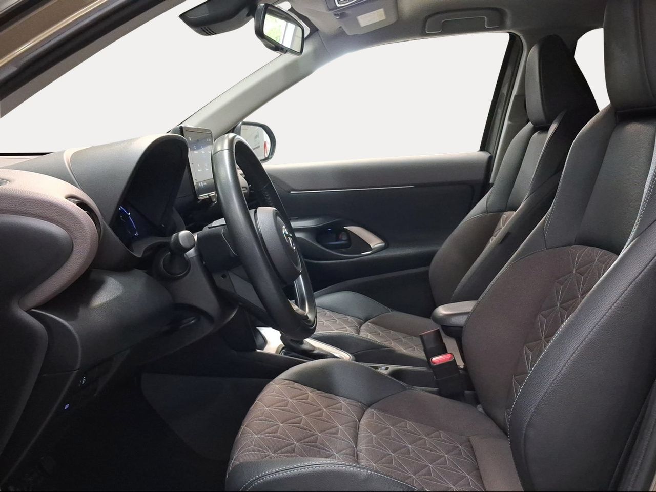 Toyota Yaris Cross 1.5 120H Style  - Foto 13