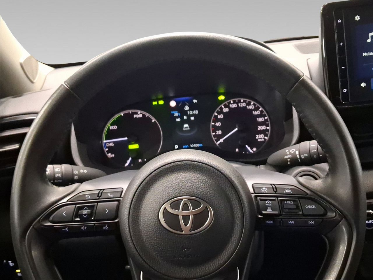 Toyota Yaris 1.5 120H Active Plus  - Foto 14
