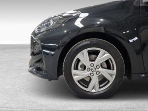 Toyota Yaris 1.5 120H Active Plus  - Foto 17