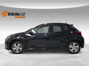 Toyota Yaris 1.5 120H Active Plus  - Foto 4