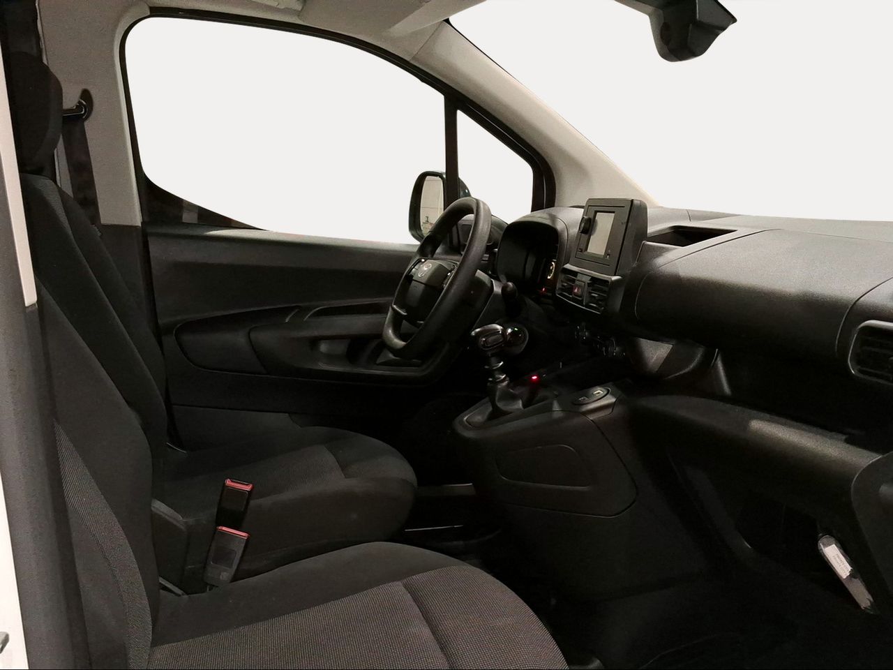 Toyota Proace City L1 1PL VAN GX 1.5D 100CV M/T 6V  - Foto 7