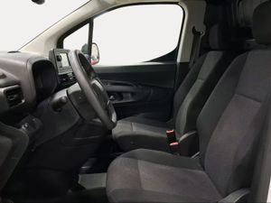 Toyota Proace City L1 1PL VAN GX 1.5D 100CV M/T 6V  - Foto 13