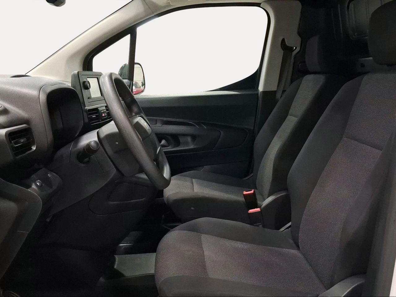 Toyota Proace City L1 1PL VAN GX 1.5D 100CV M/T 6V  - Foto 13