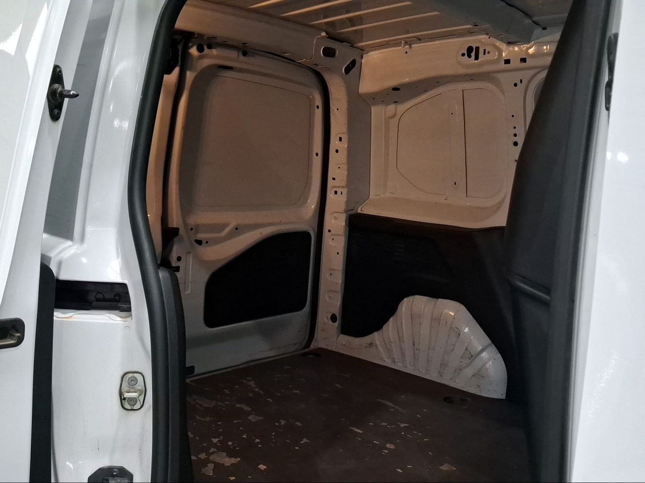 Toyota Proace City L1 1PL VAN GX 1.5D 100CV M/T 6V  - Foto 8