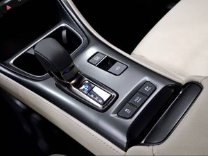 Lexus LBX 1.5 136cv HEV Elegant+  - Foto 14