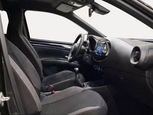 Toyota Aygo X Cross 1.0 VVT-I 72CV Play  - Foto 7