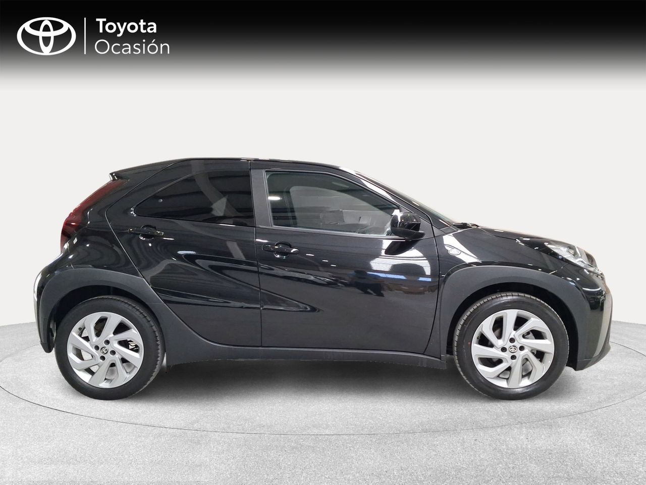 Toyota Aygo X Cross 1.0 VVT-I 72CV Play  - Foto 18
