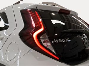 Toyota Aygo X Cross 1.0 VVT-I 72CV Play  - Foto 25