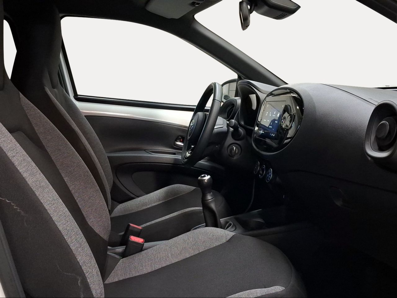 Toyota Aygo X Cross 1.0 VVT-I 72CV Play  - Foto 7