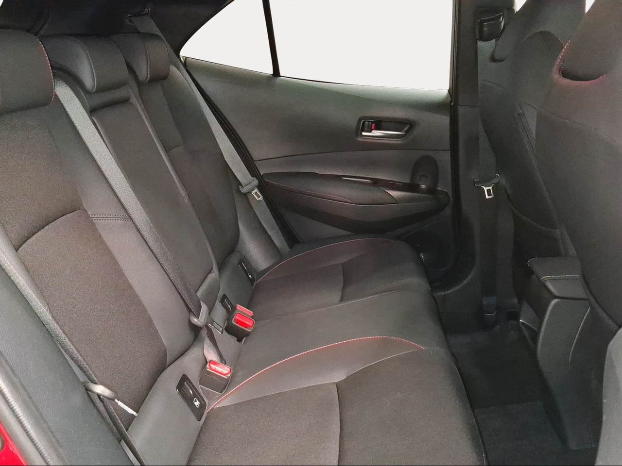 Toyota Corolla 140H GR-Sport  - Foto 8