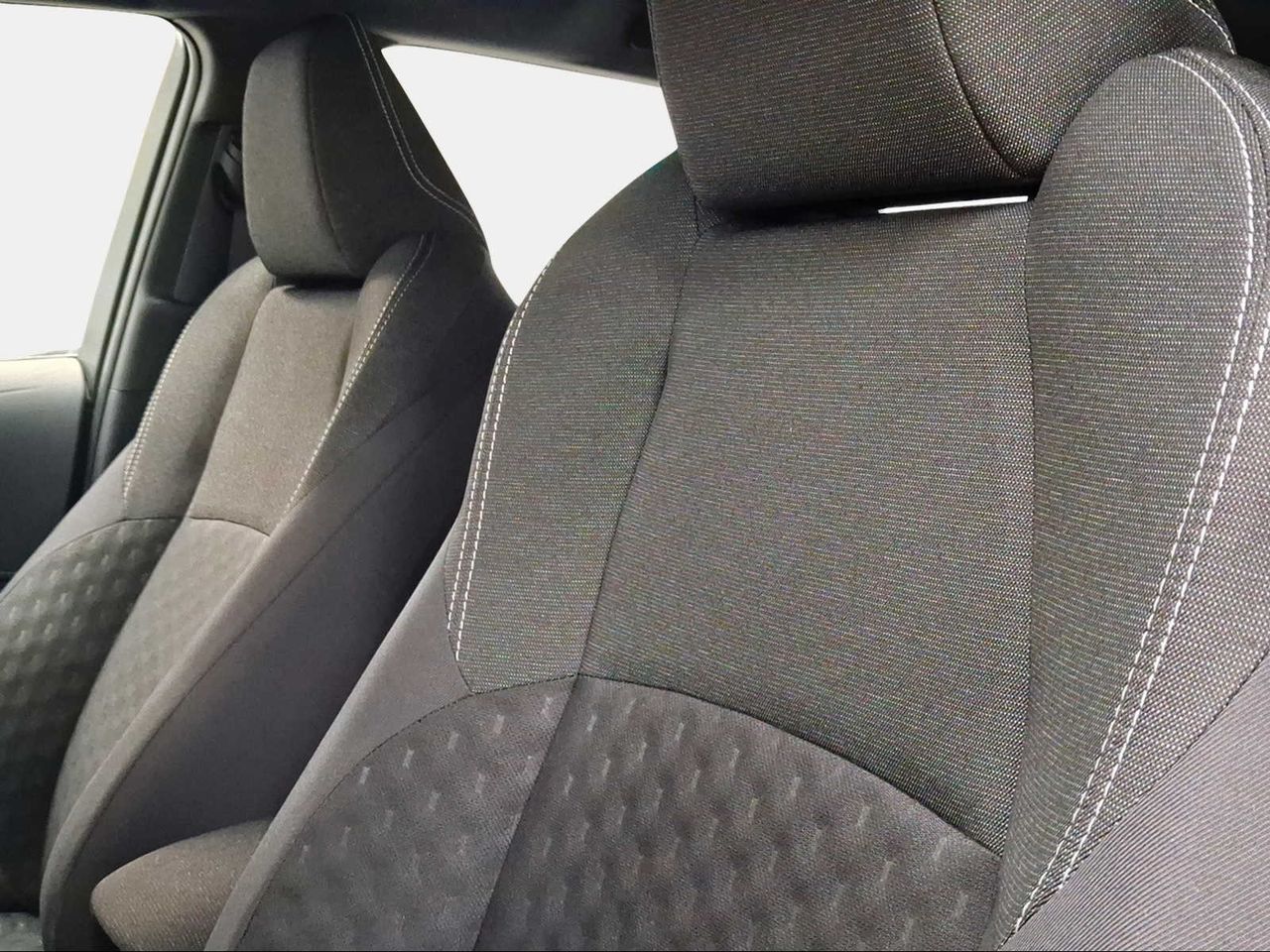 Toyota Corolla 140H Active Plus Touring Sport  - Foto 21