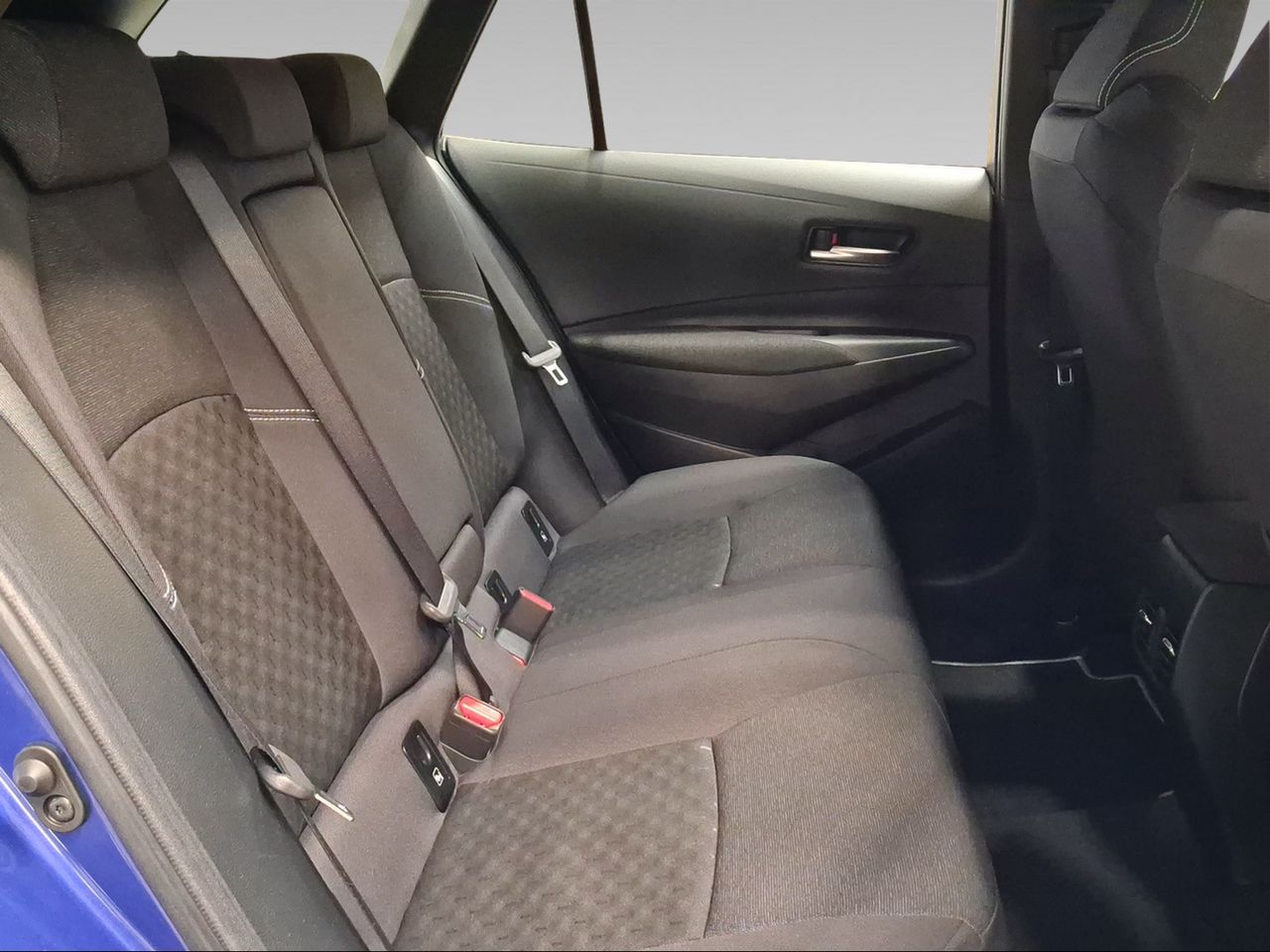 Toyota Corolla 140H Active Plus Touring Sport  - Foto 8