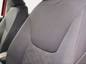 Toyota Yaris 1.5 120H Active Plus  - Foto 23