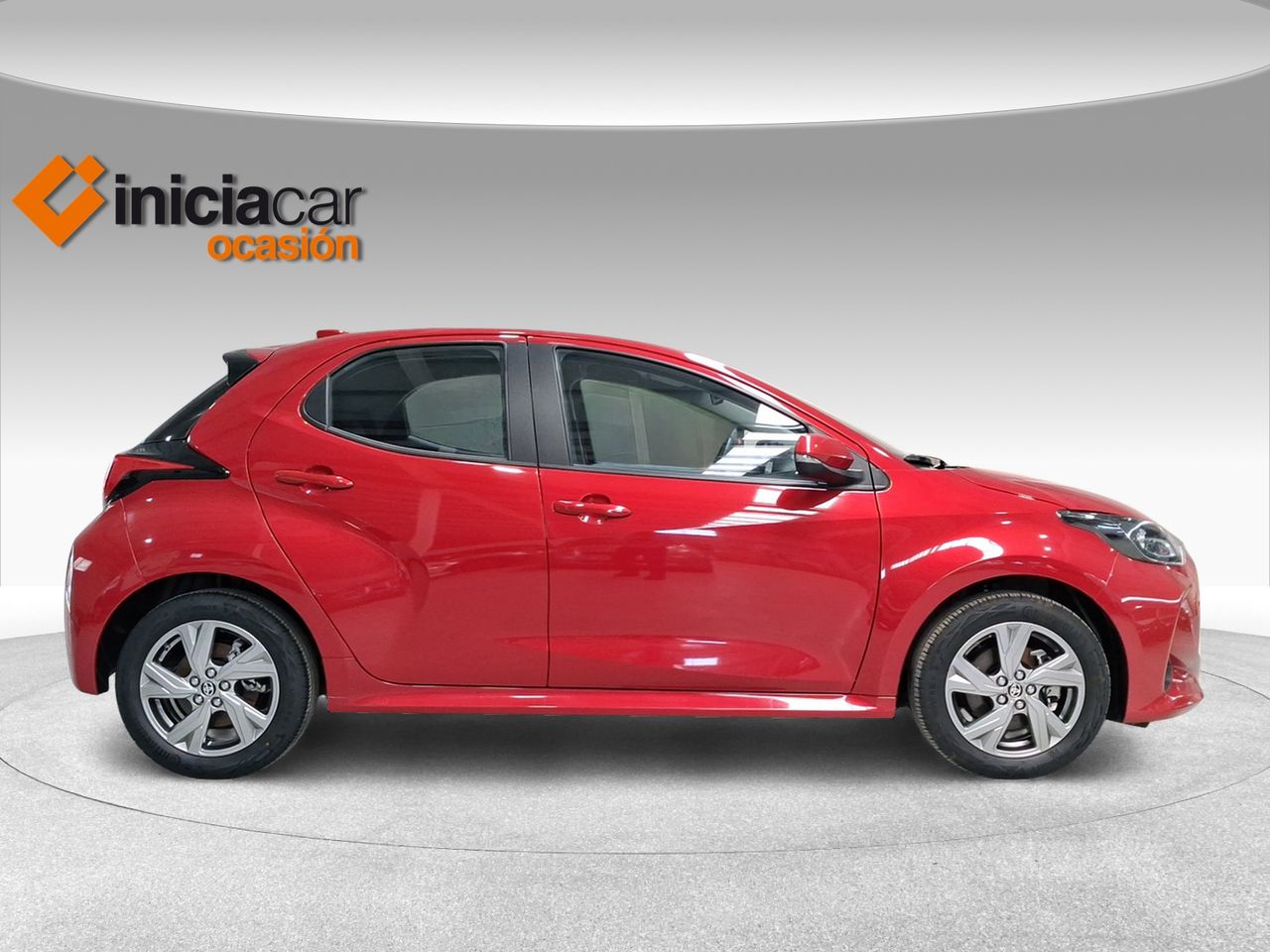 Toyota Yaris 1.5 120H Active Plus  - Foto 18