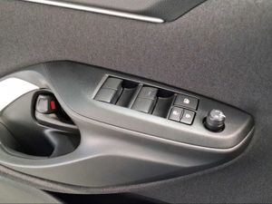 Toyota Yaris 1.5 120H Active Plus  - Foto 21
