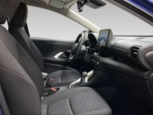 Toyota Yaris 1.5 120H Active Plus  - Foto 7