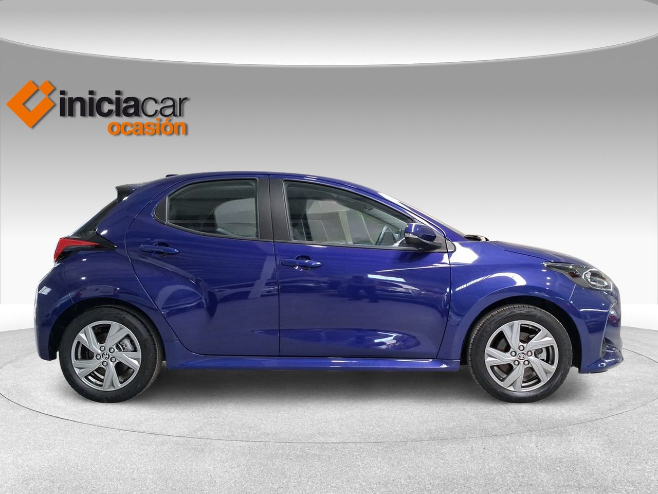 Toyota Yaris 1.5 120H Active Plus  - Foto 18