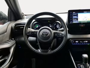 Toyota Yaris 1.5 120H Style Plus  - Foto 10